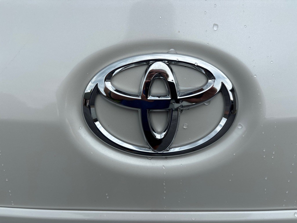 2017 Toyota Sienna Image 35