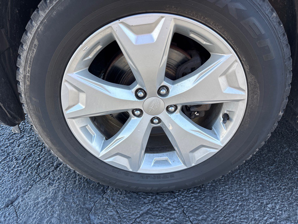 2016 Subaru Forester Image 28