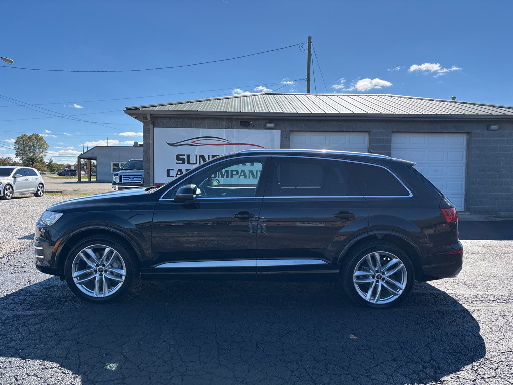 2018 Audi Q7 Image 1