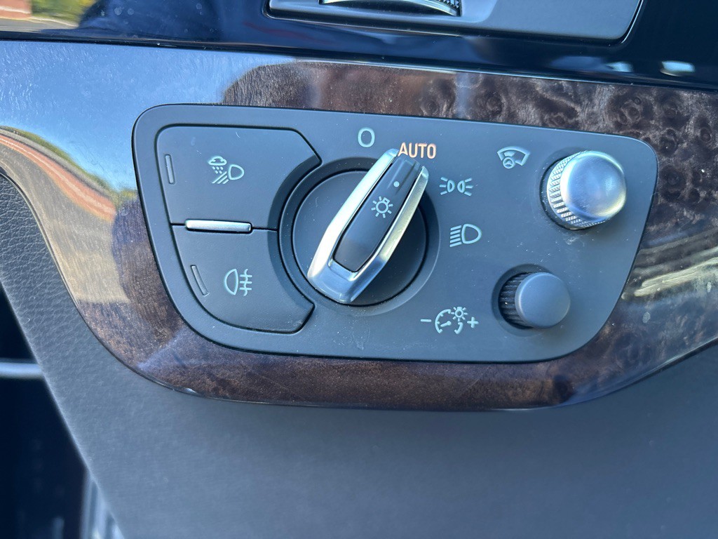 2018 Audi Q7 Image 17