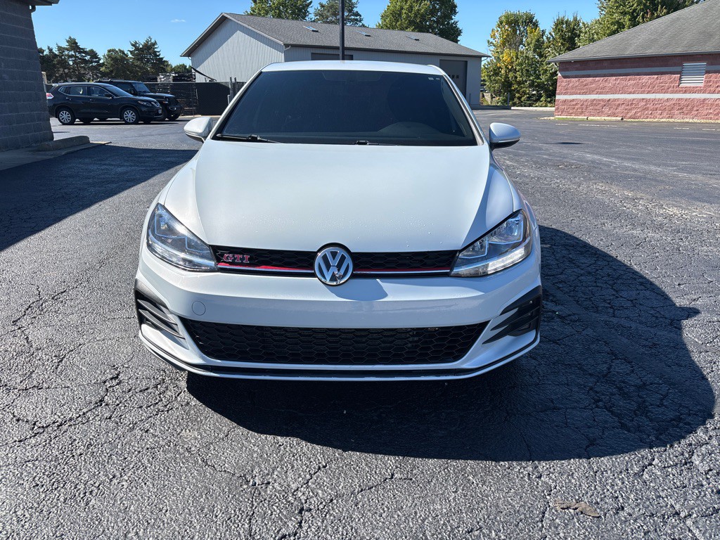2019 Volkswagen GTI Image 3