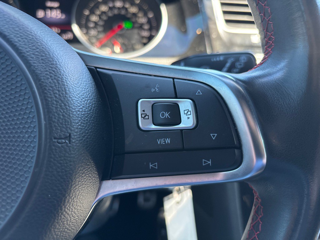 2019 Volkswagen GTI Image 19