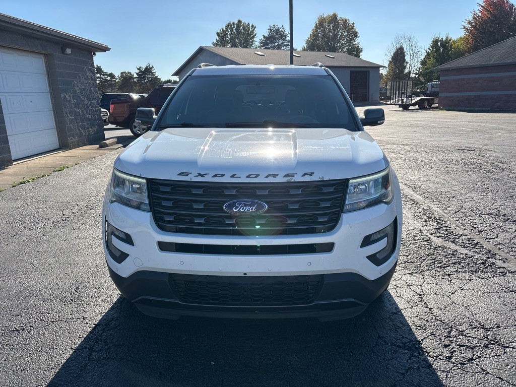 2017 Ford Explorer Image 3