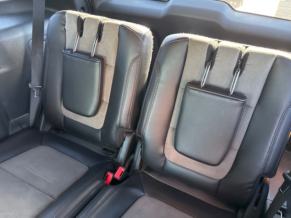 2017 Ford Explorer Image 10