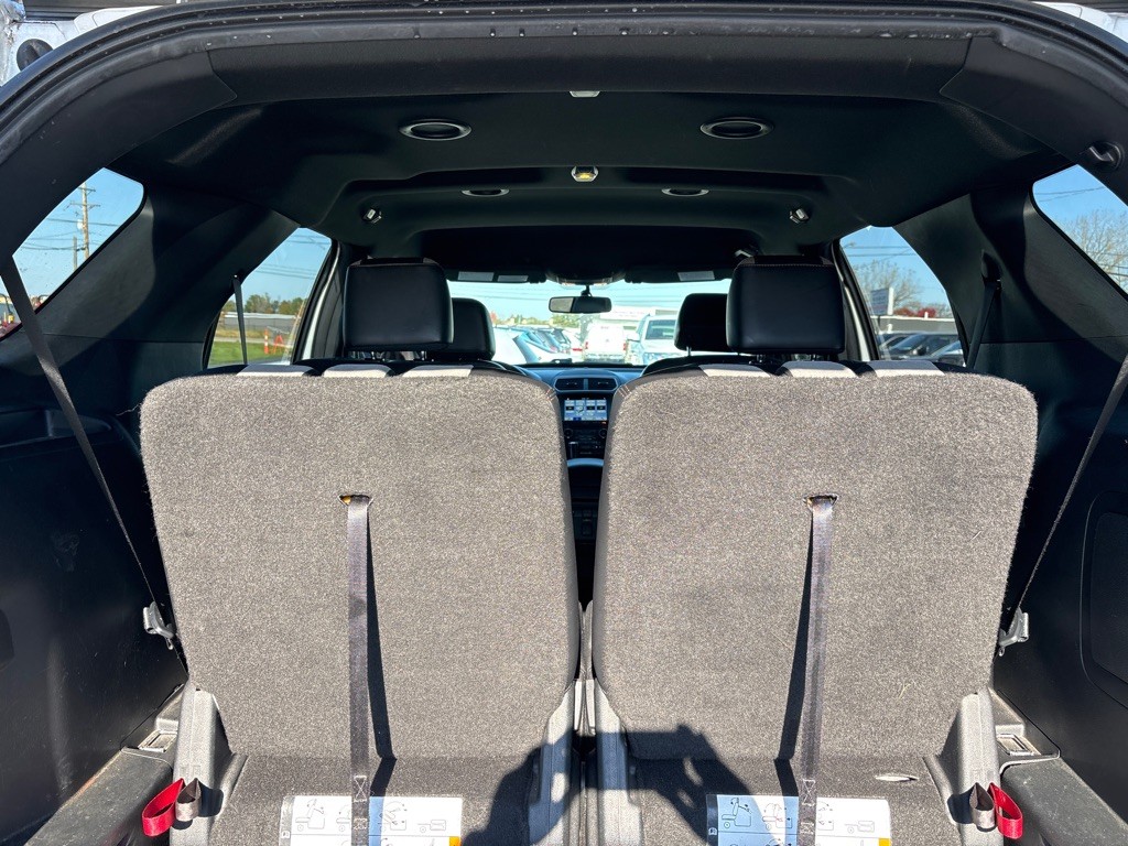 2017 Ford Explorer Image 13