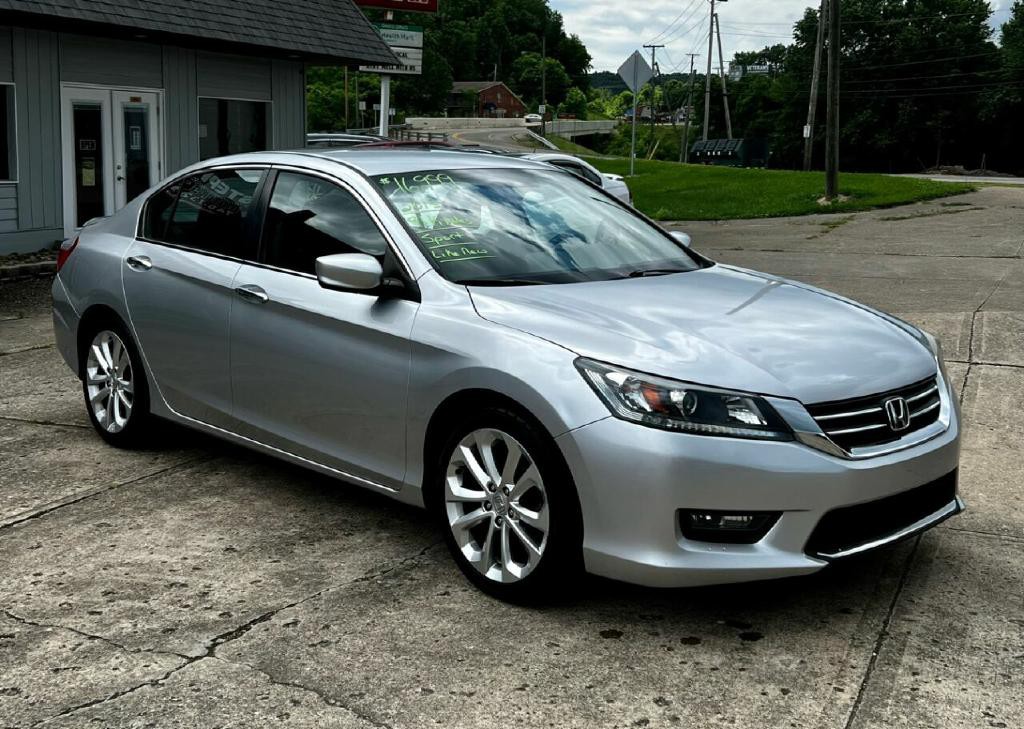 2015 Honda Accord Image 2