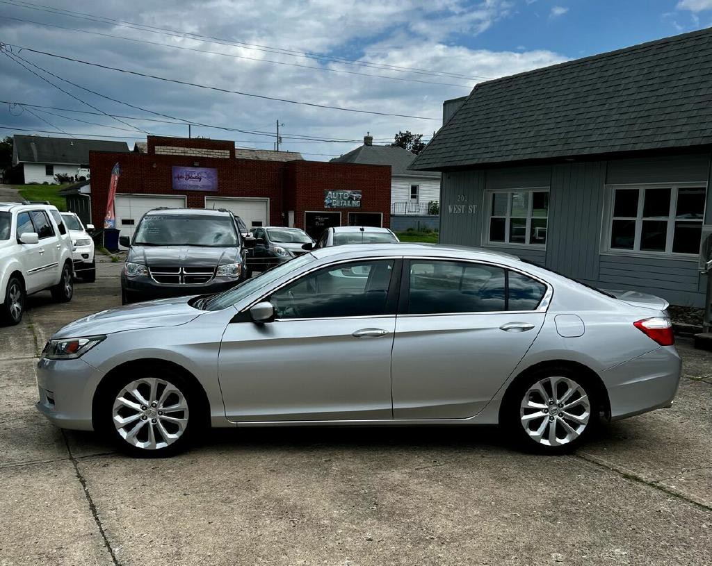 2015 Honda Accord Image 4