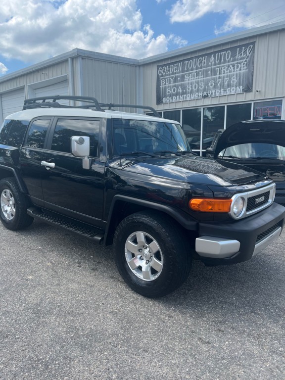 2007 Toyota FJ Cruiser Image 1