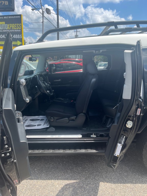 2007 Toyota FJ Cruiser Image 9