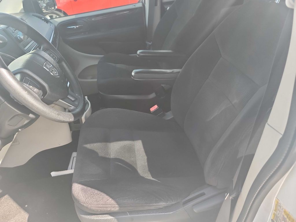 2014 Dodge Grand Caravan Image 13