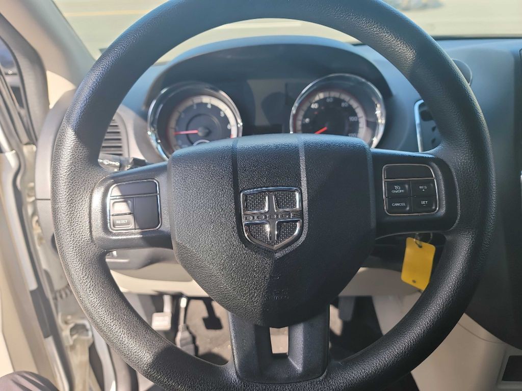 2014 Dodge Grand Caravan Image 30