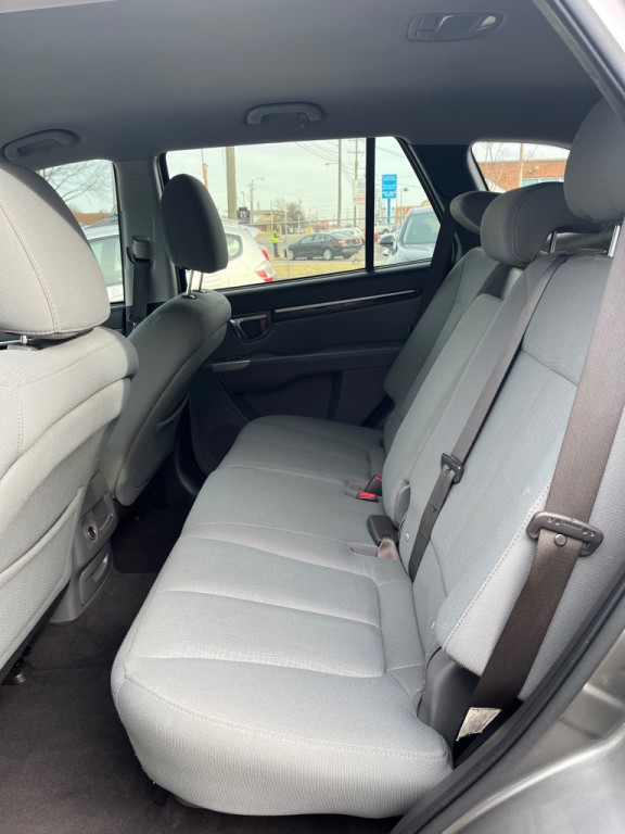 2012 Hyundai Santa Fe Image 13