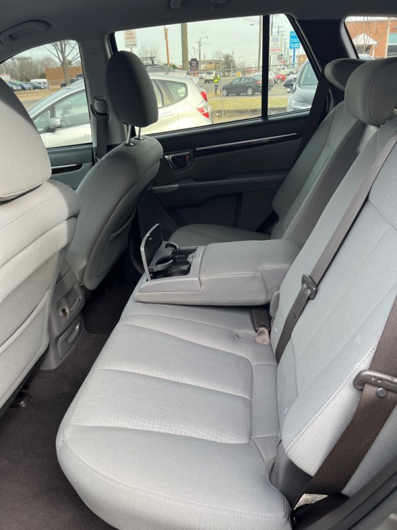 2012 Hyundai Santa Fe Image 14