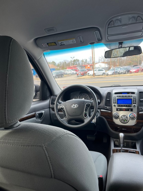 2012 Hyundai Santa Fe Image 16