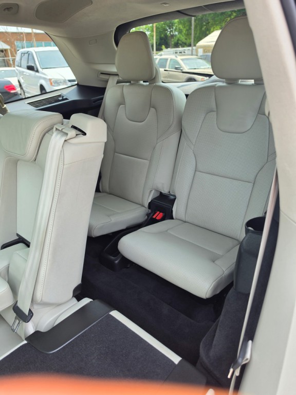 2013 Volvo XC90 Image 20