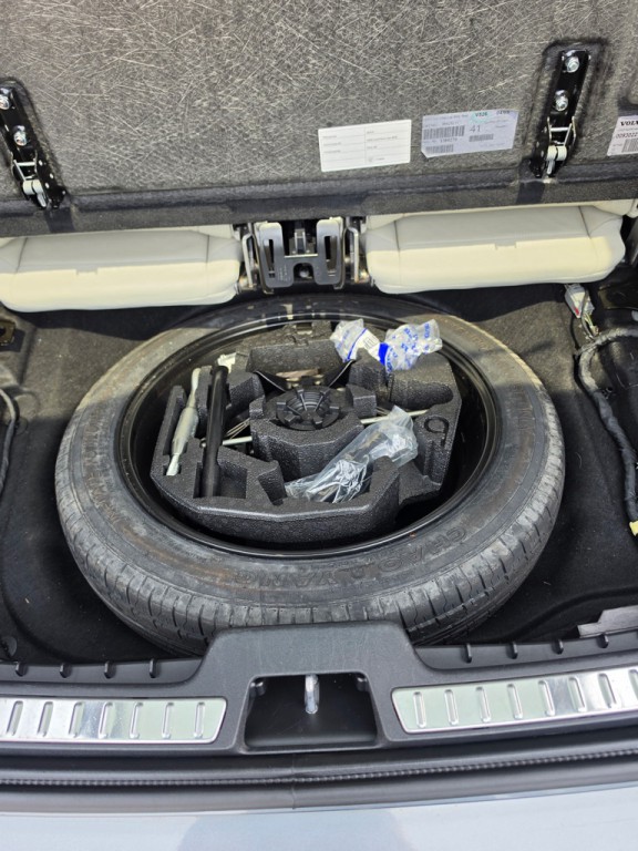 2013 Volvo XC90 Image 23