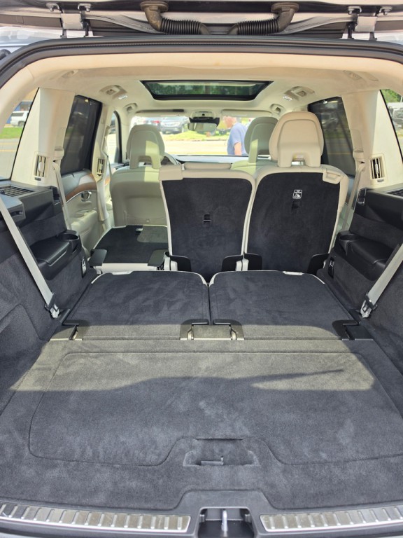 2013 Volvo XC90 Image 25