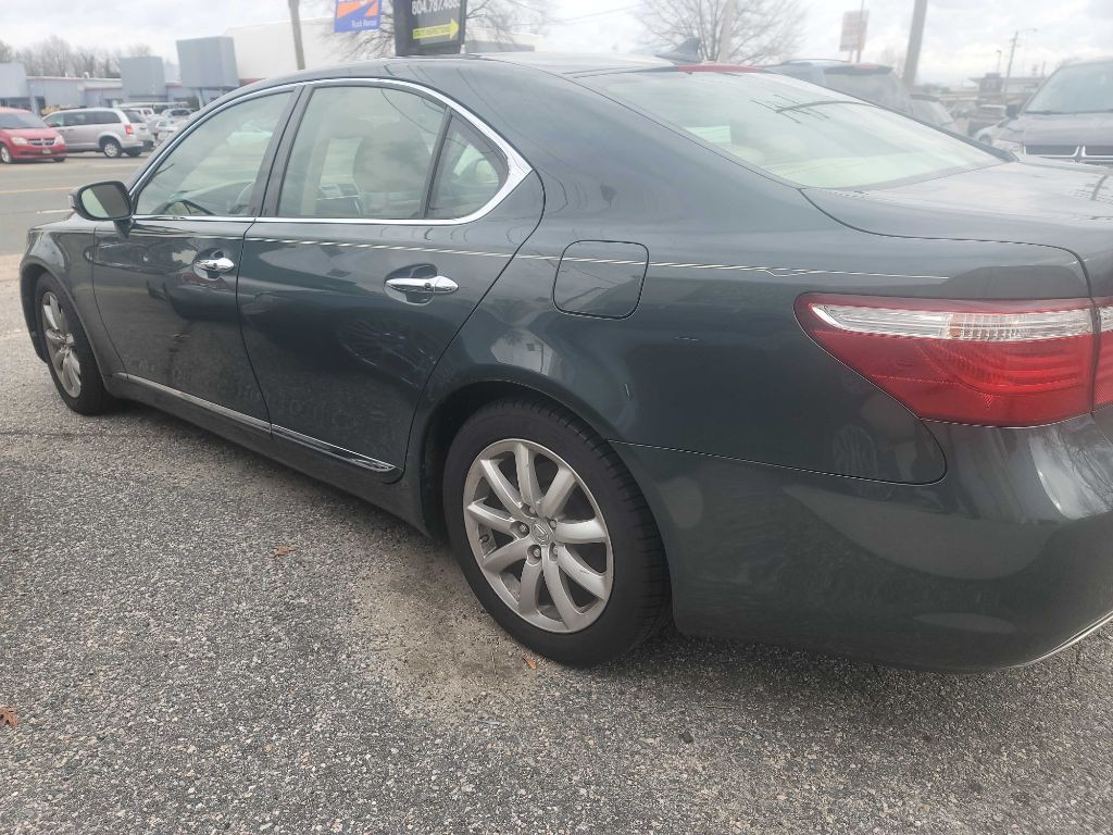 2007 Lexus LS 460 Image 4