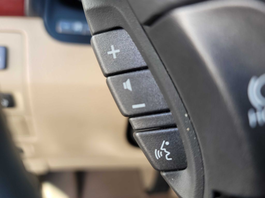2007 Lexus LS 460 Image 14
