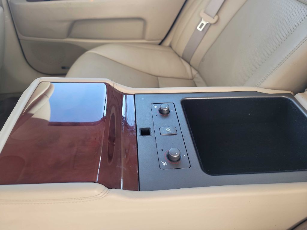 2007 Lexus LS 460 Image 20