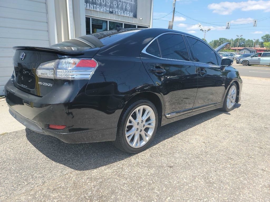 2010 Lexus HS 250h Image 7