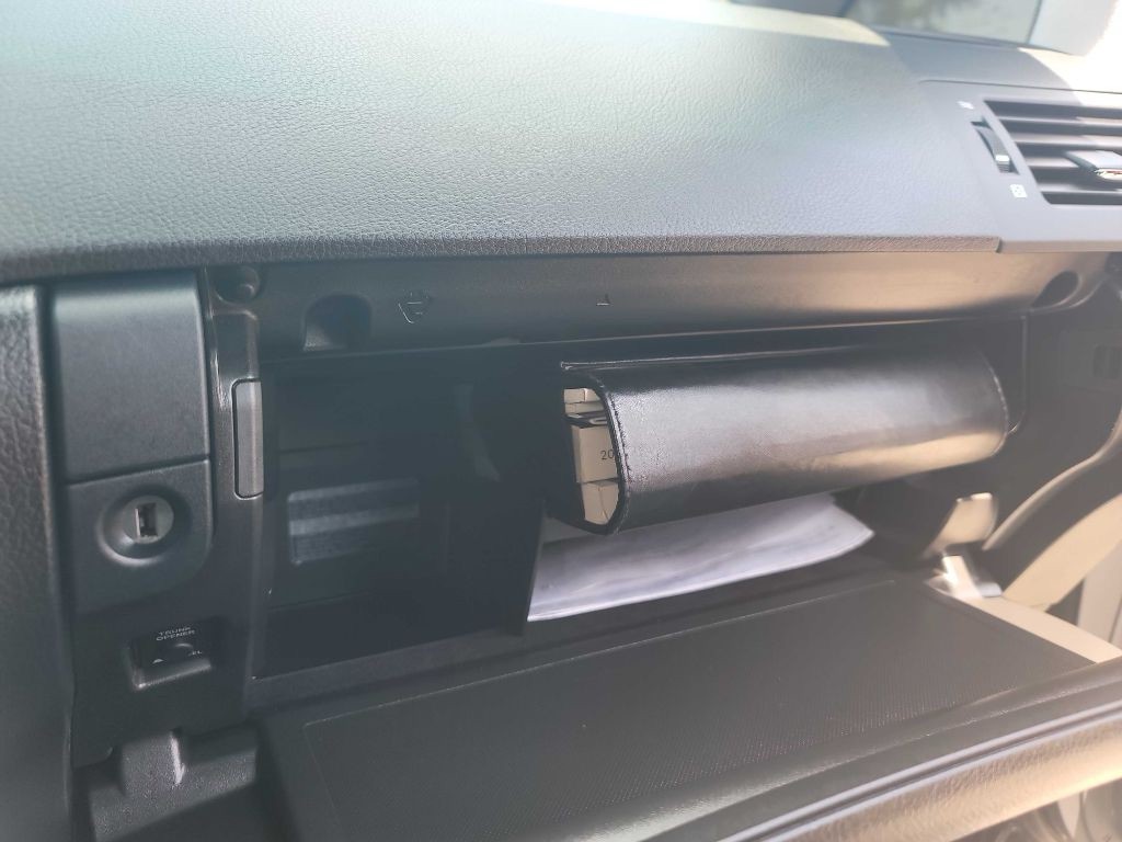 2010 Lexus HS 250h Image 22