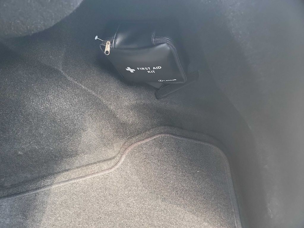 2010 Lexus HS 250h Image 23