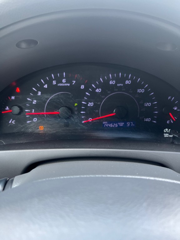2011 Toyota Camry Image 11