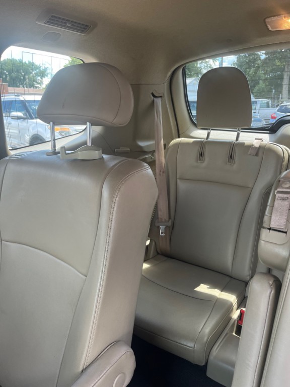 2013 Toyota Highlander Image 16