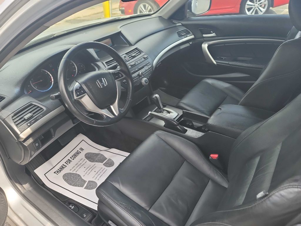 2009 Honda Accord Image 11