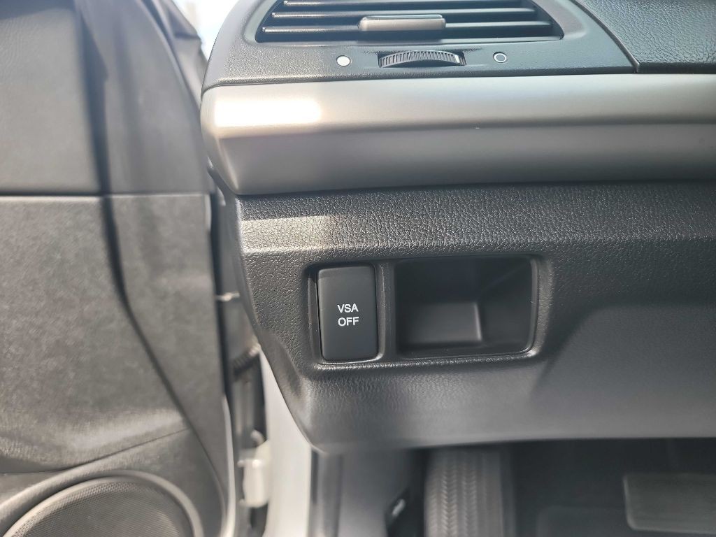 2009 Honda Accord Image 12