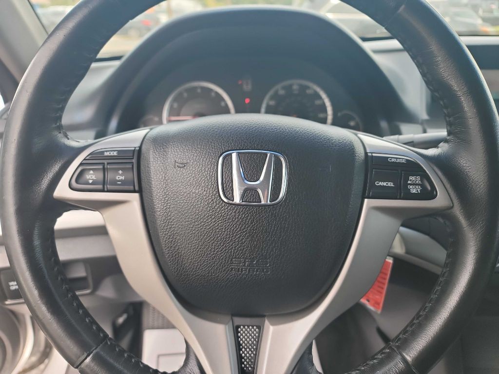 2009 Honda Accord Image 13