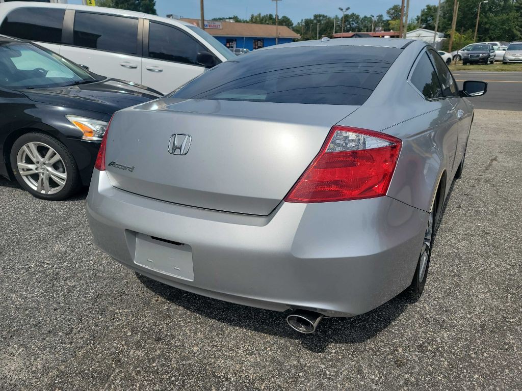 2009 Honda Accord Image 4