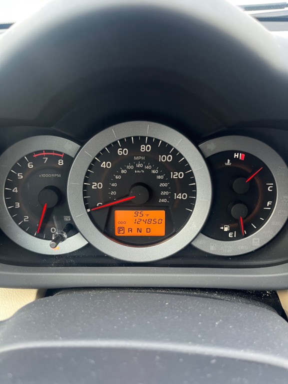 2012 Toyota Rav4 Image 11