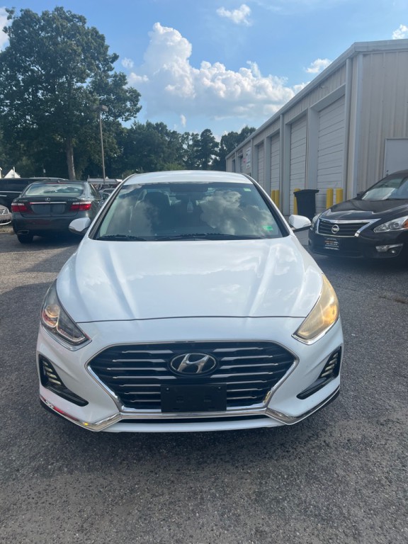 2018 Hyundai Sonata Image 2