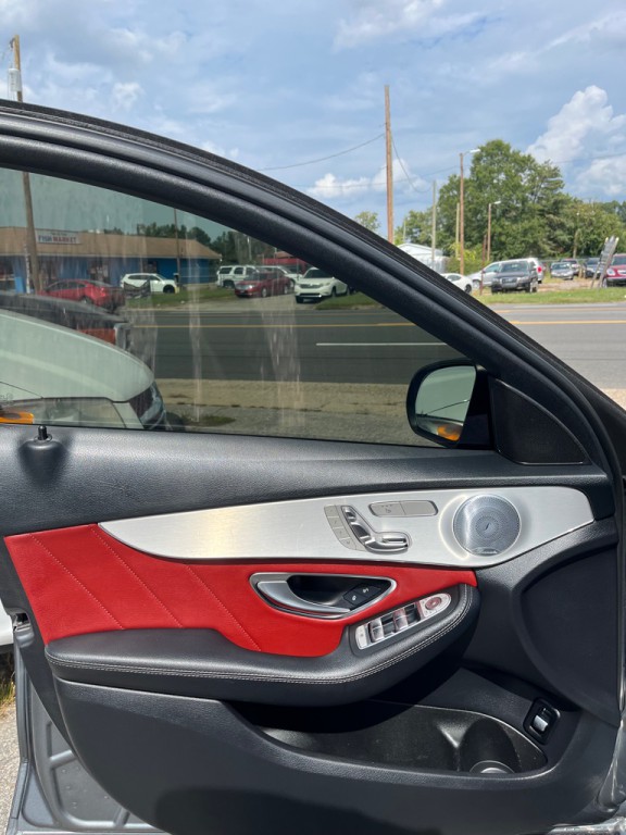 2019 Mercedes-Benz C-Class Image 7