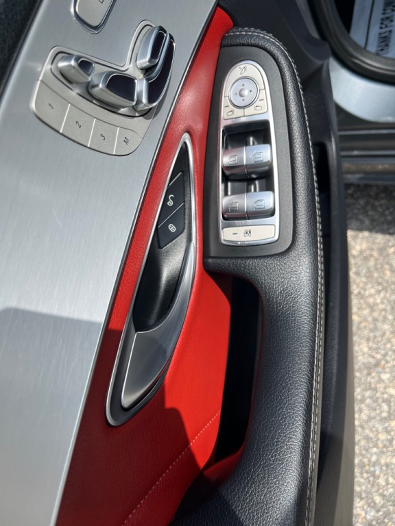 2019 Mercedes-Benz C-Class Image 8