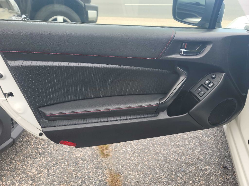 2014 Subaru BRZ Image 6