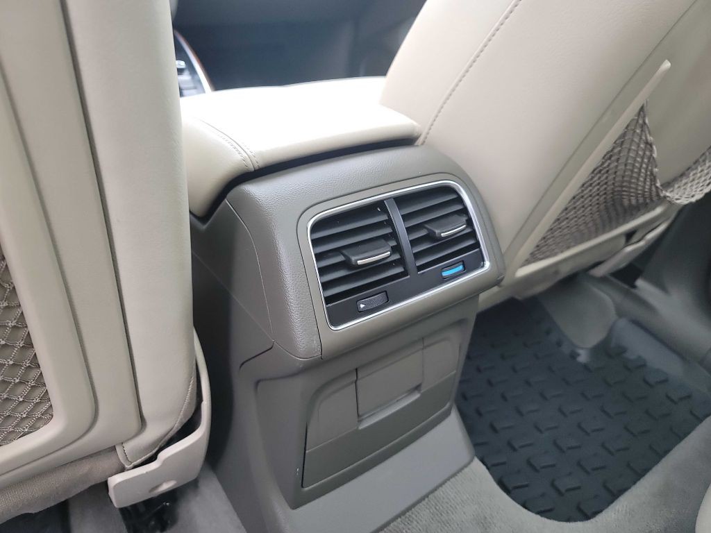 2011 Audi Q5 Image 21