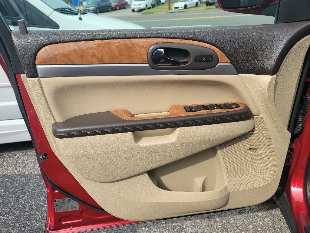 2012 Buick Enclave Image 7