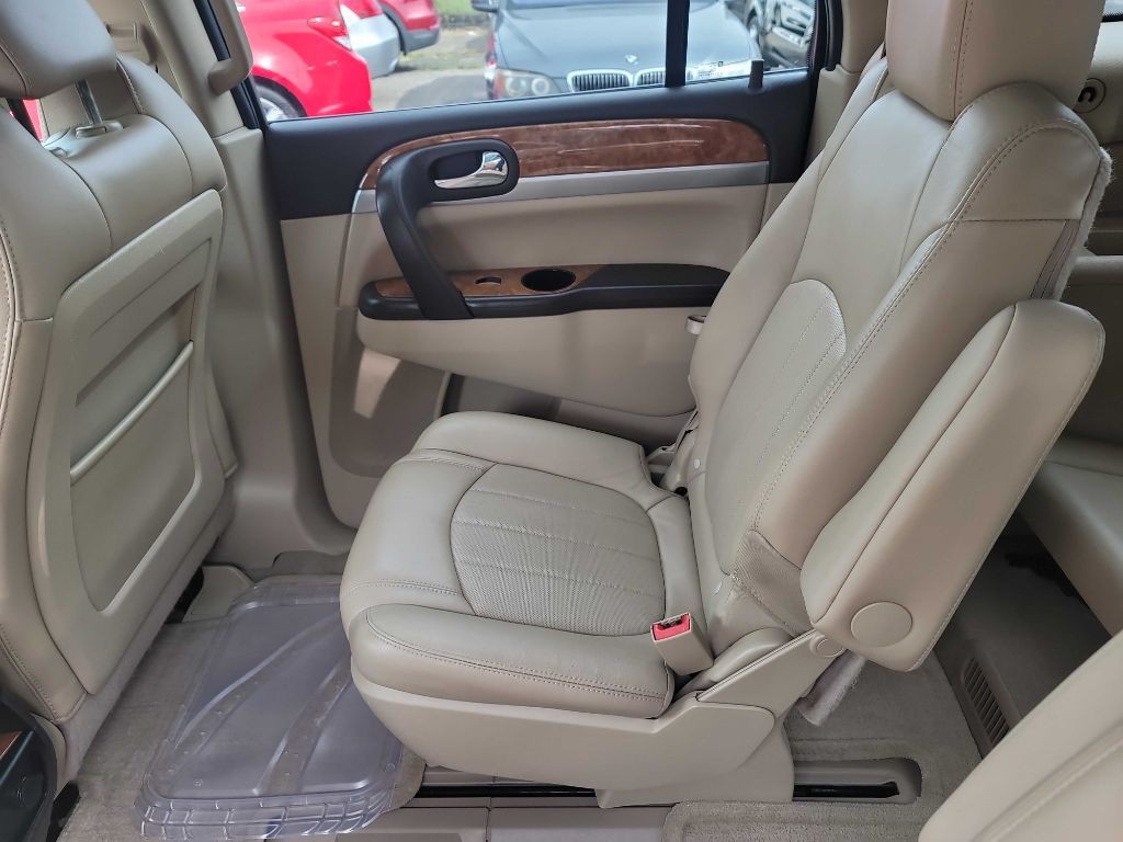 2012 Buick Enclave Image 18