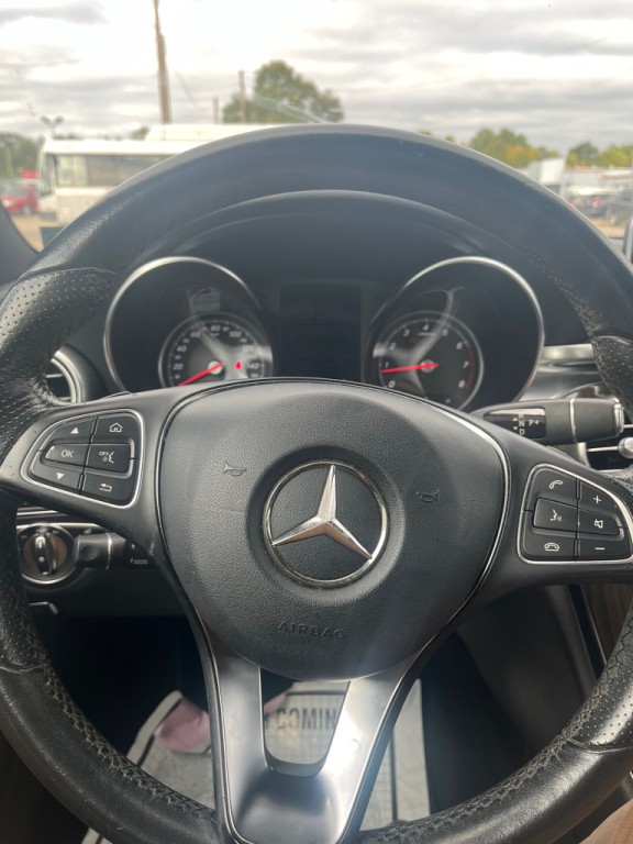 2018 Mercedes-Benz C-Class Image 8