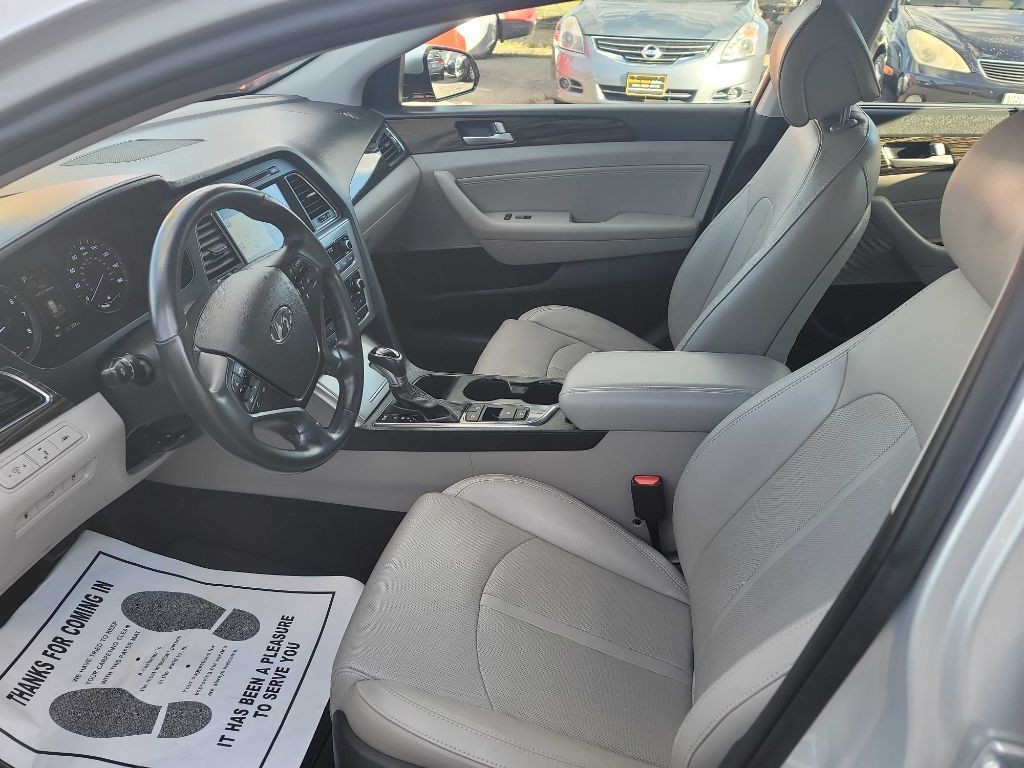 2016 Hyundai Sonata Image 9