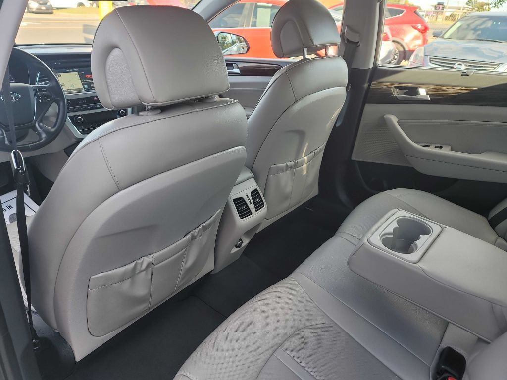 2016 Hyundai Sonata Image 17