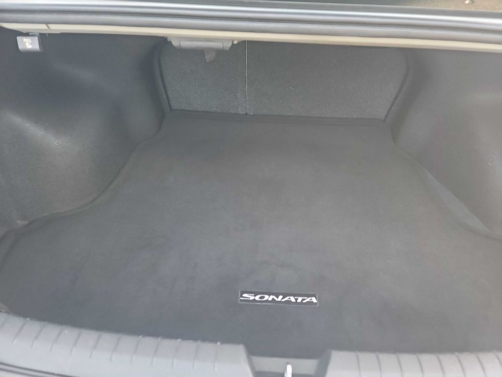 2016 Hyundai Sonata Image 25