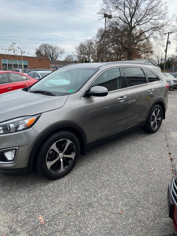 2016 Kia Sorento Image 5