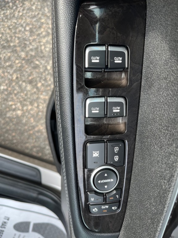 2016 Kia Sorento Image 7