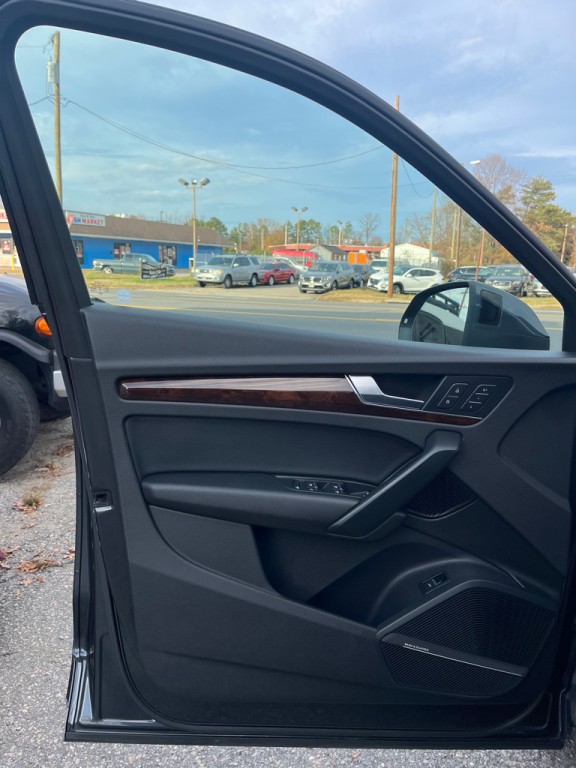 2018 Audi Q5 Image 6