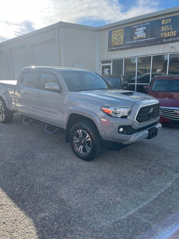 2018 Toyota Tacoma Image 1
