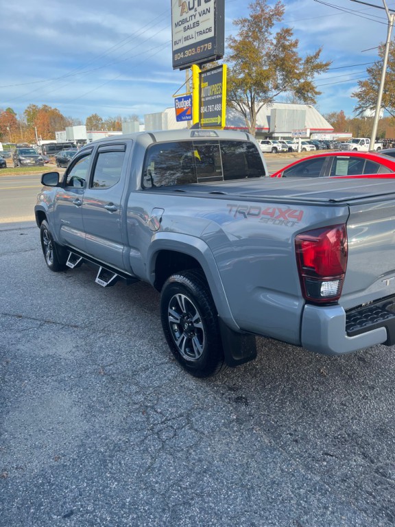 2018 Toyota Tacoma Image 4